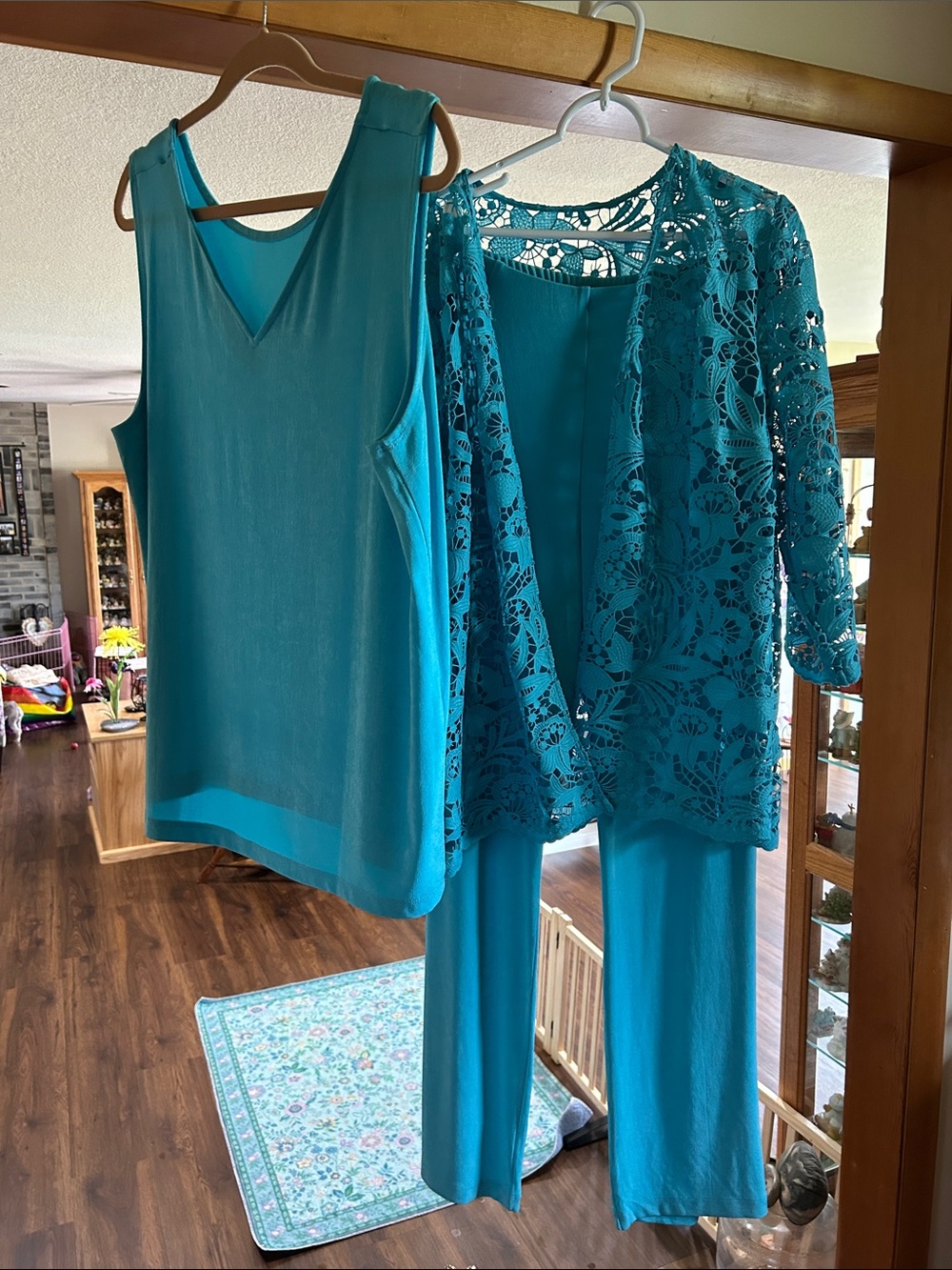 Turquoise 3-Piece Lace Jacket Set - Sleeveless Top & Pants